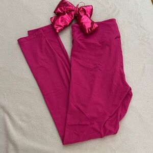 LuLaRoe Bright Pink Leggings